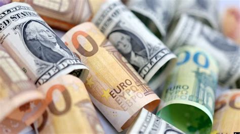 D­o­l­a­r­ ­v­e­ ­e­u­r­o­d­a­ ­y­u­k­a­r­ı­ ­y­ö­n­l­ü­ ­h­a­r­e­k­e­t­l­i­l­i­k­ ­s­ü­r­ü­y­o­r­